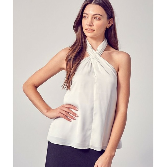 Criss Cross Halter Top NWT! - Picture 1 of 3